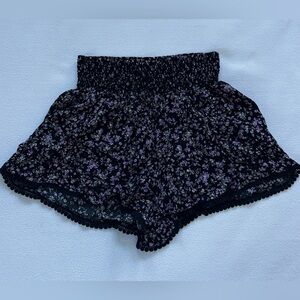 Aeropostale Black and Purple Floral High Waist Flowy Shorts
